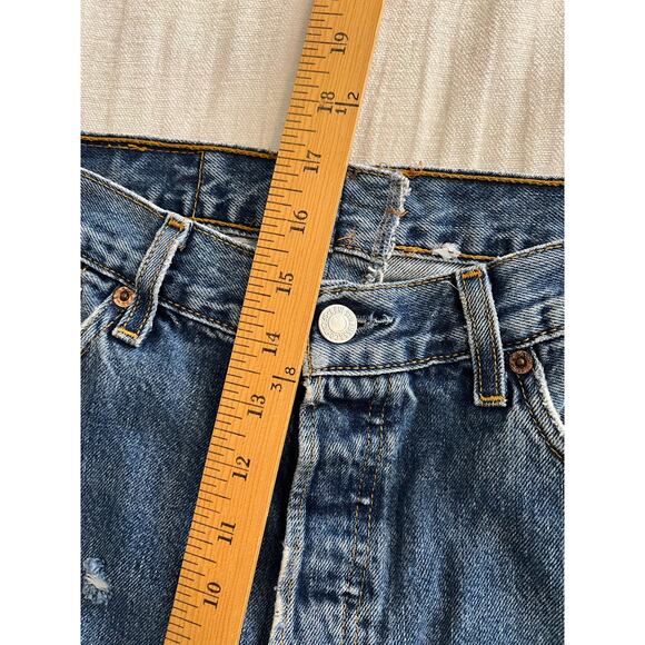 Levi's Distressed Cutoff Denim Skirt Reworked High Rise Blue - 4/6 - Picture 10 of 11